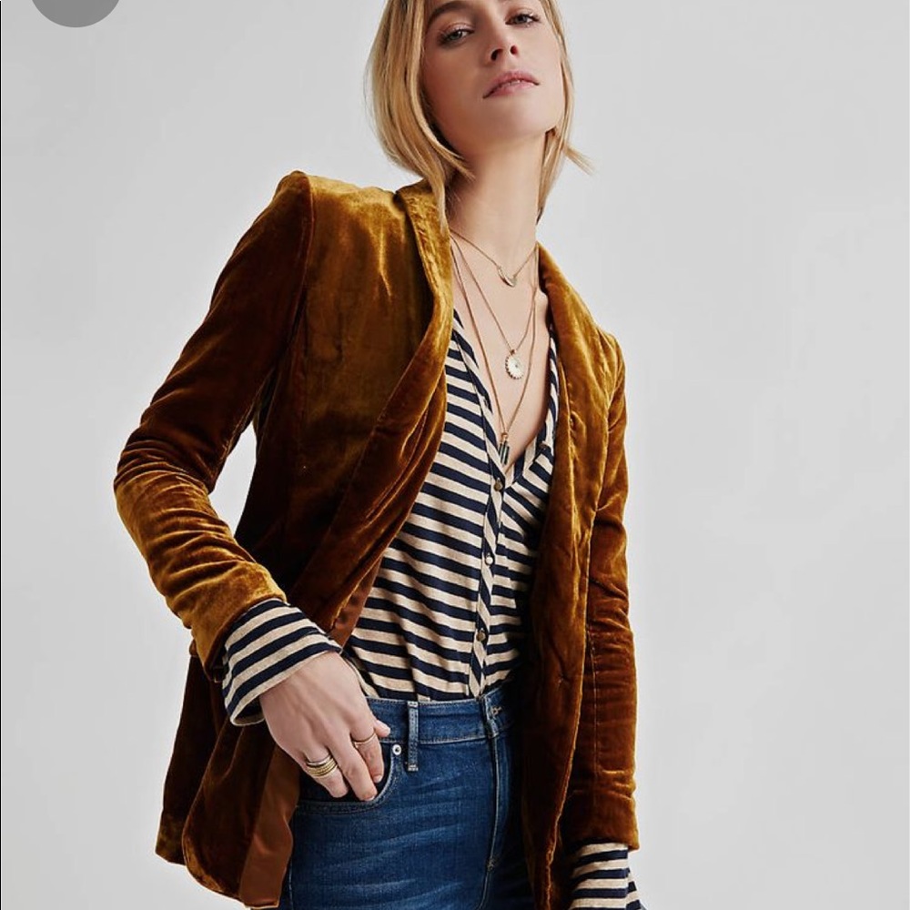 Velvet caramel colored oversized boyfriend blazer